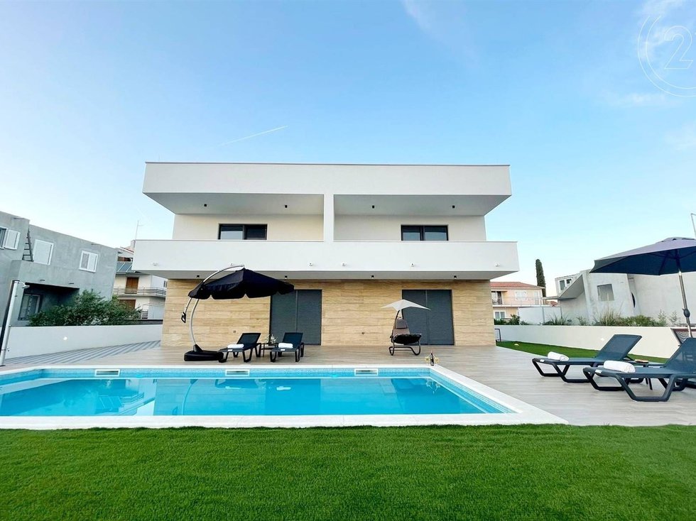 Prodej vily 310 m²