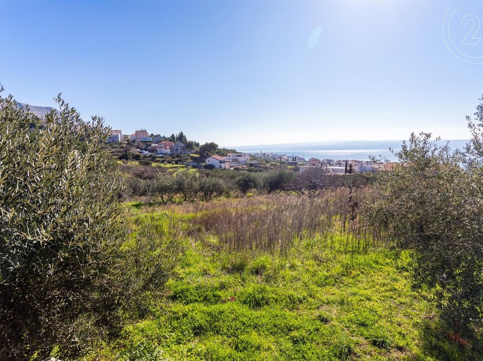 Prodej stavební parcely 555 m²