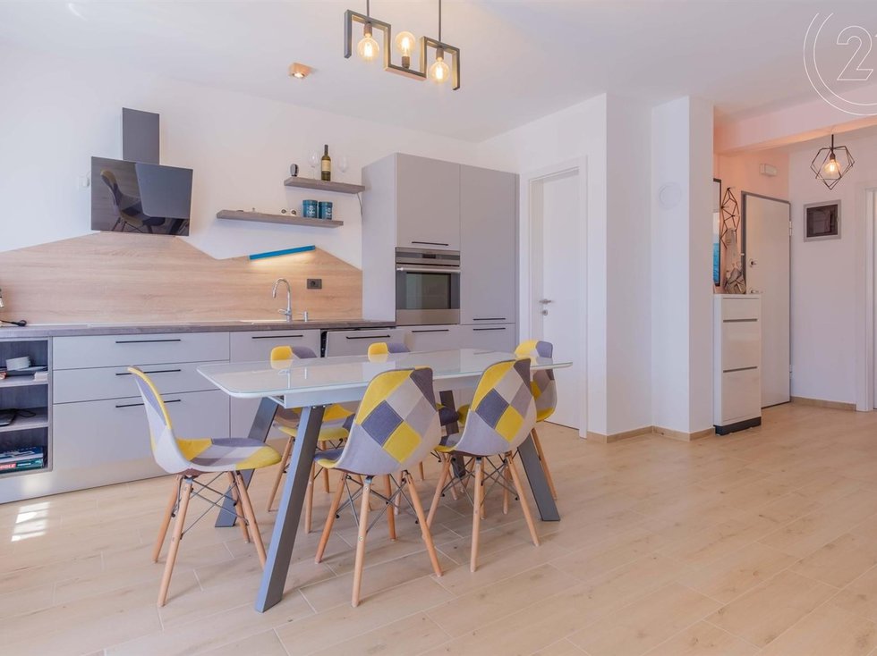 Prodej bytu 1+1 61 m²