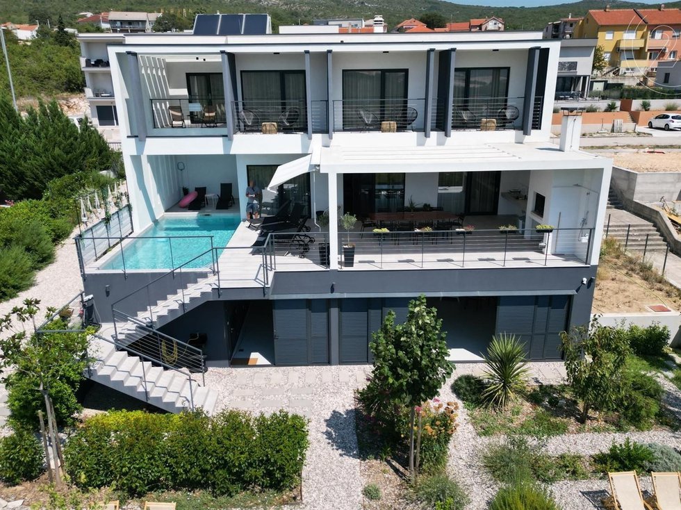 Prodej vily 258 m²