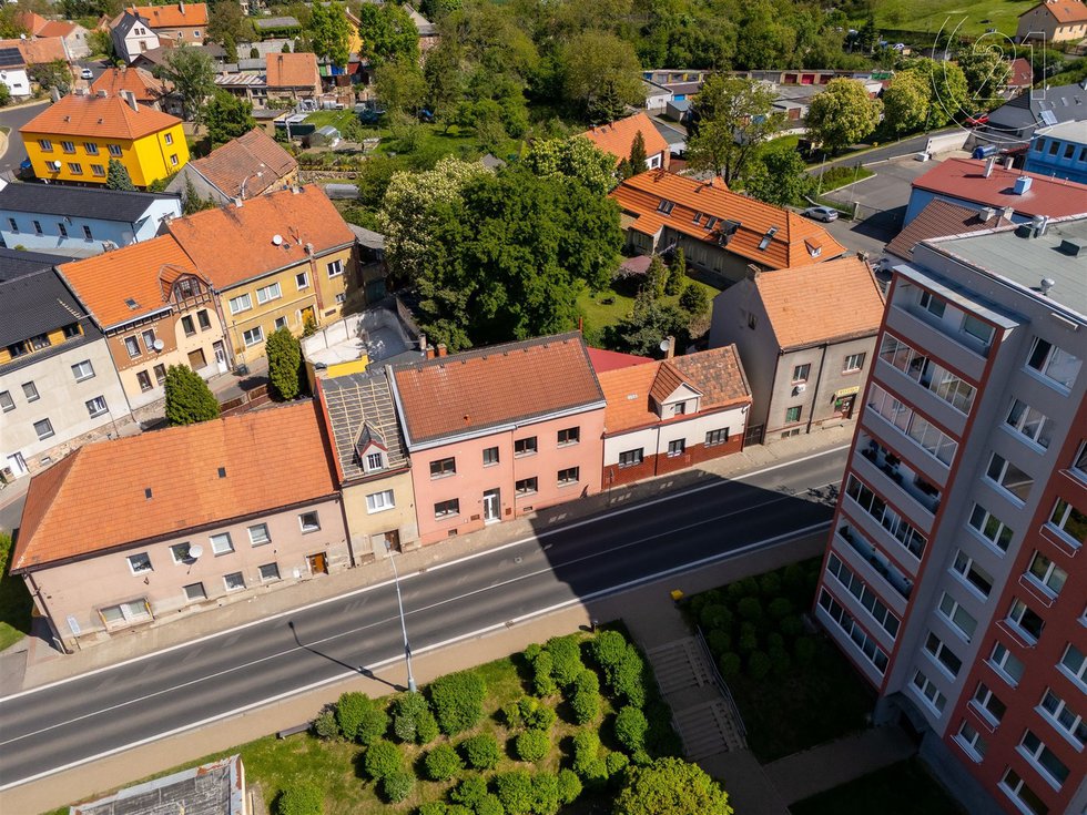 Prodej činžovního domu 333 m², Podbořany