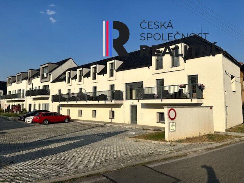 Prodej bytu 3+kk 65 m², Zlončice