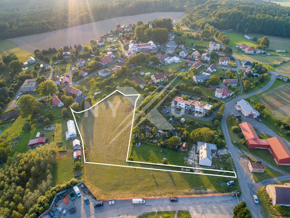 Prodej stavební parcely 4849 m², Míčov-Sušice