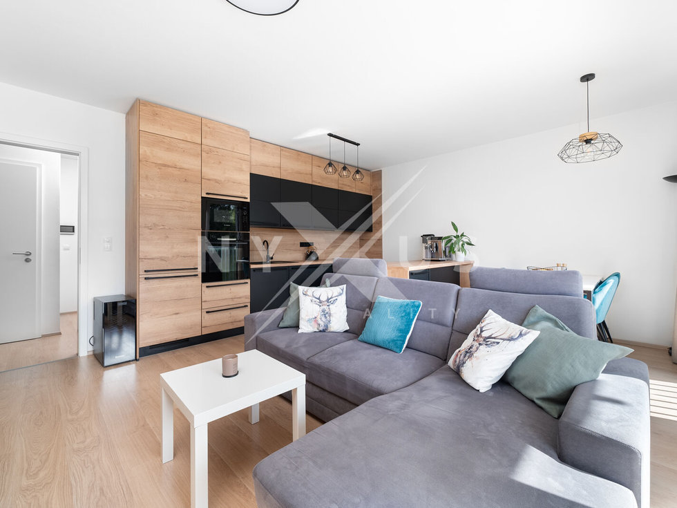 Prodej bytu 3+kk 83 m², Tuchoměřice