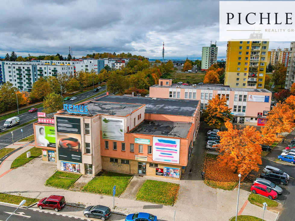 Pronájem obchodu 350 m², Plzeň
