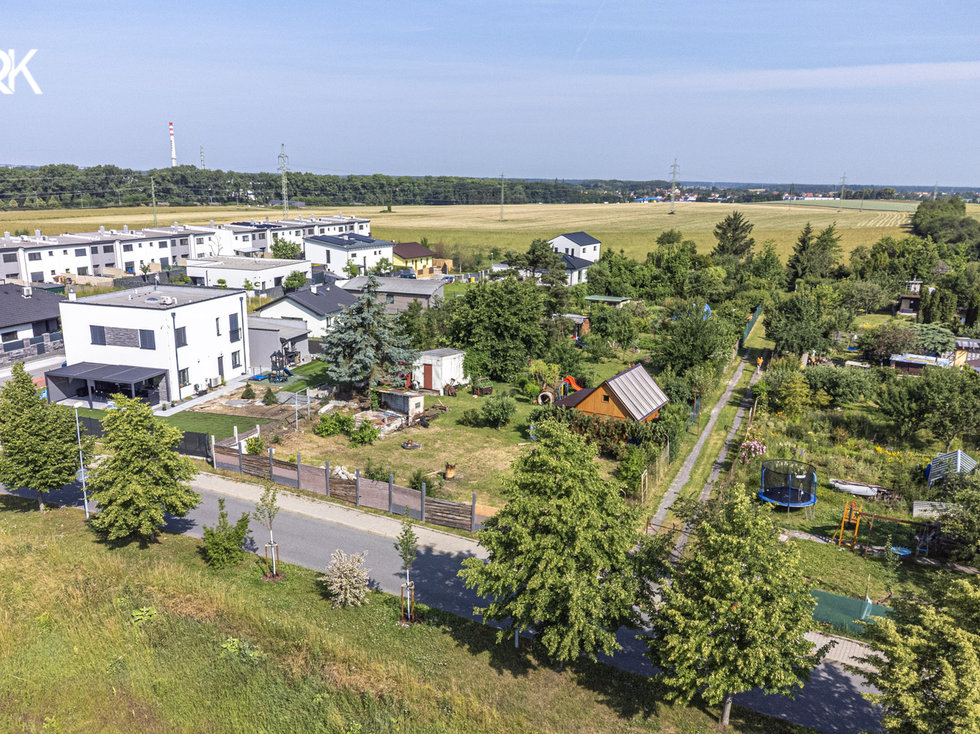 Prodej stavební parcely 1223 m², Kolín