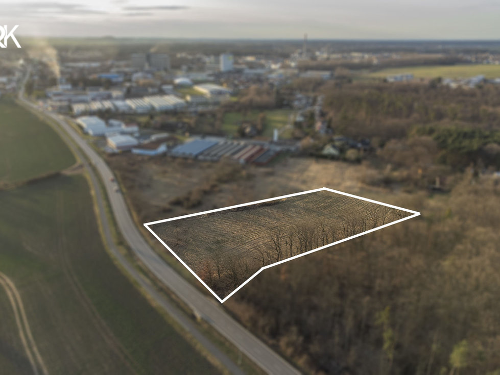 Prodej komerčního pozemku 7579 m², Kolín
