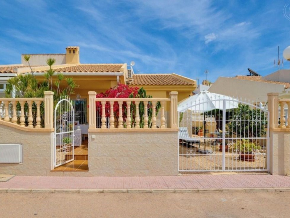 Prodej rodinného domu 71 m²