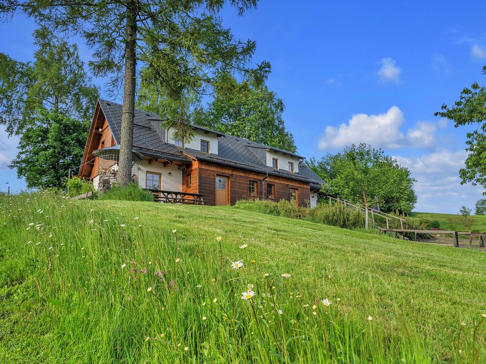 Prodej chalupy 207 m², České Petrovice