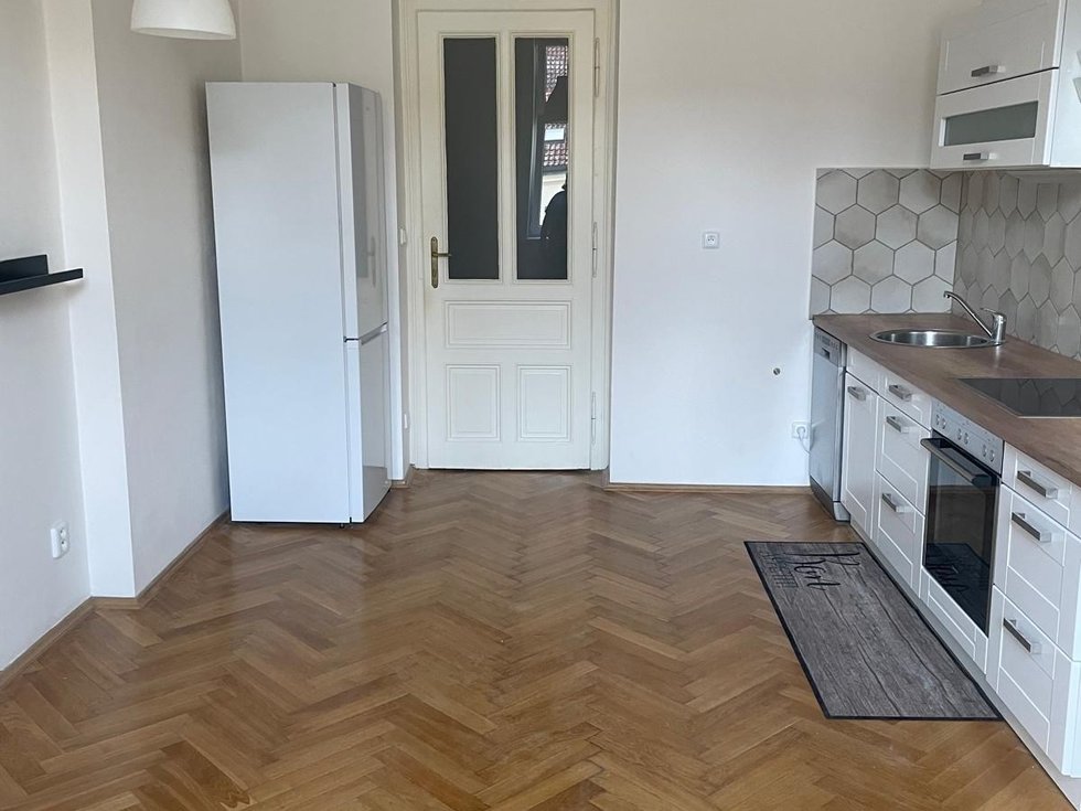 Pronájem bytu 2+kk 48 m², Praha