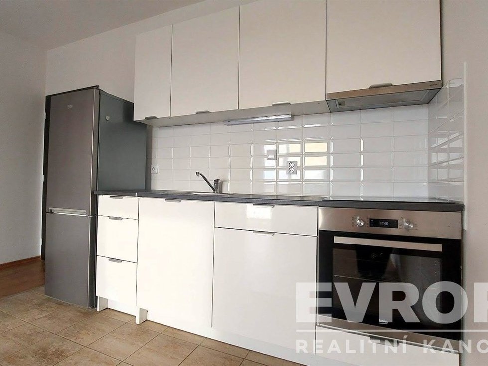 Prodej bytu 1+kk, garsoniery 31 m², Praha