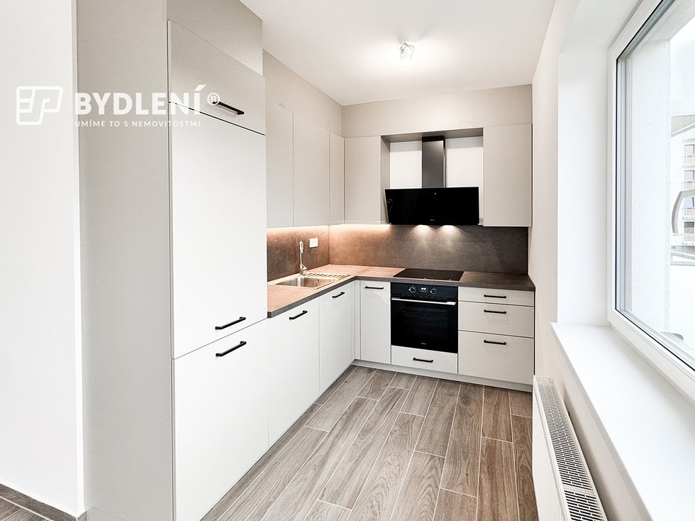 Pronájem bytu 2+kk 55 m², Teplice