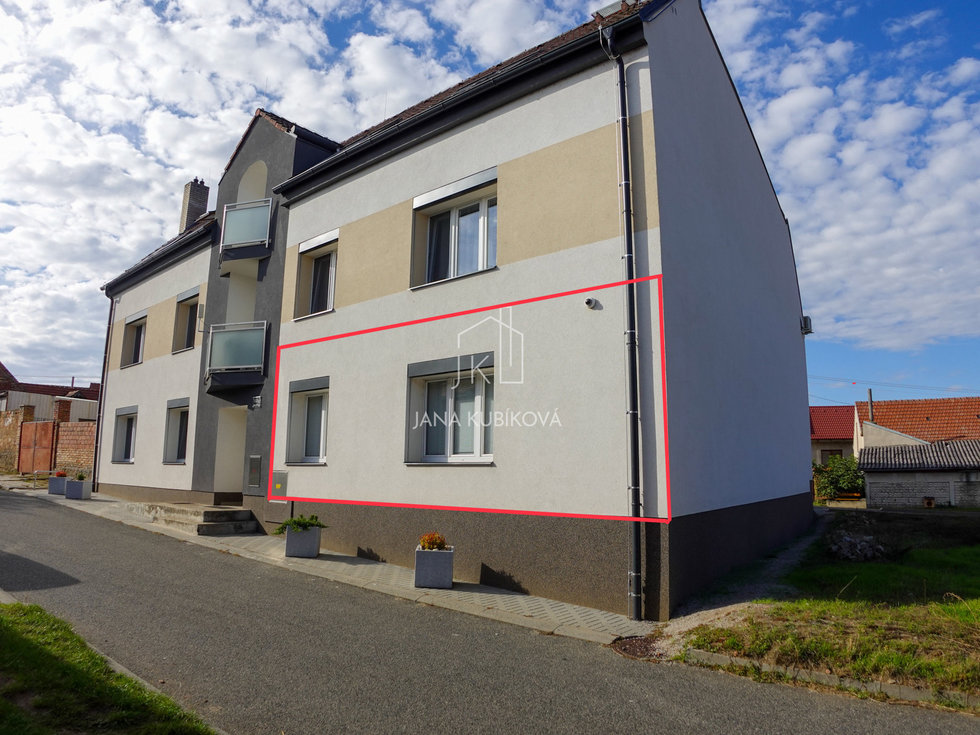 Prodej bytu 2+1 54 m², Svatobořice-Mistřín