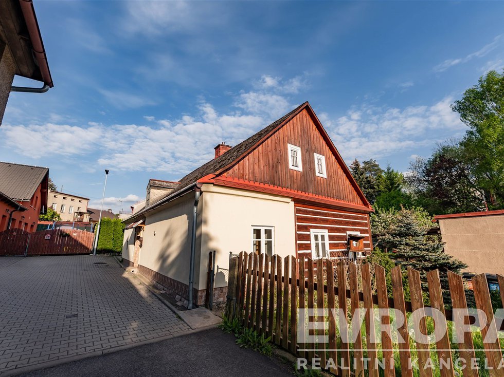 Prodej rodinného domu 80 m², Police nad Metují