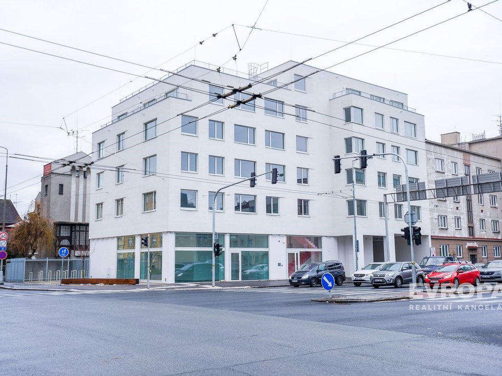 Pronájem bytu 1+kk, garsoniery 29 m², Hradec Králové