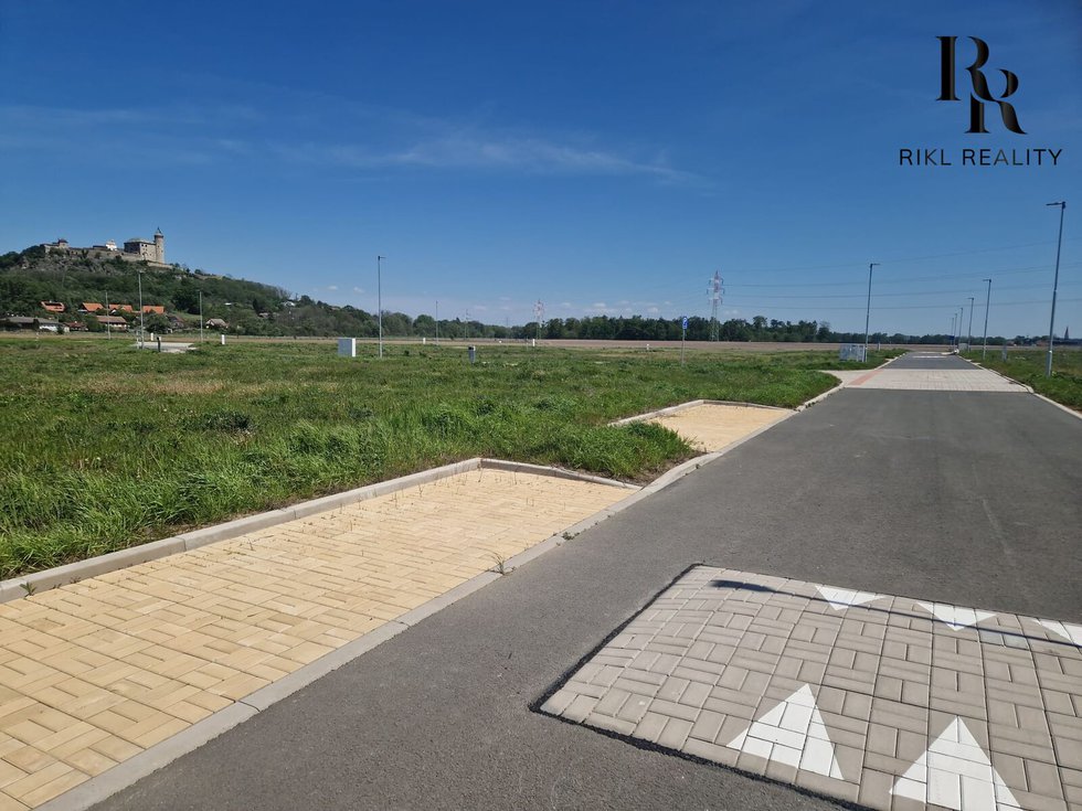 Prodej stavební parcely 949 m², Ráby