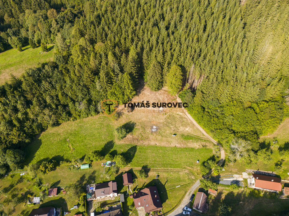 Prodej stavební parcely 3863 m², Vsetín