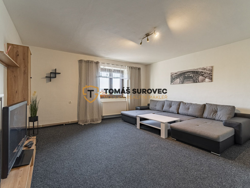 Pronájem bytu 2+1 84 m², Uherský Brod