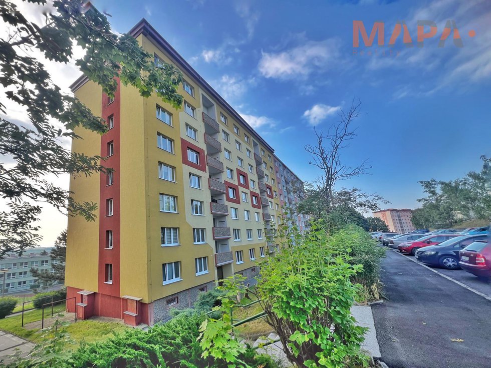 Prodej bytu 2+1 60 m², Chomutov