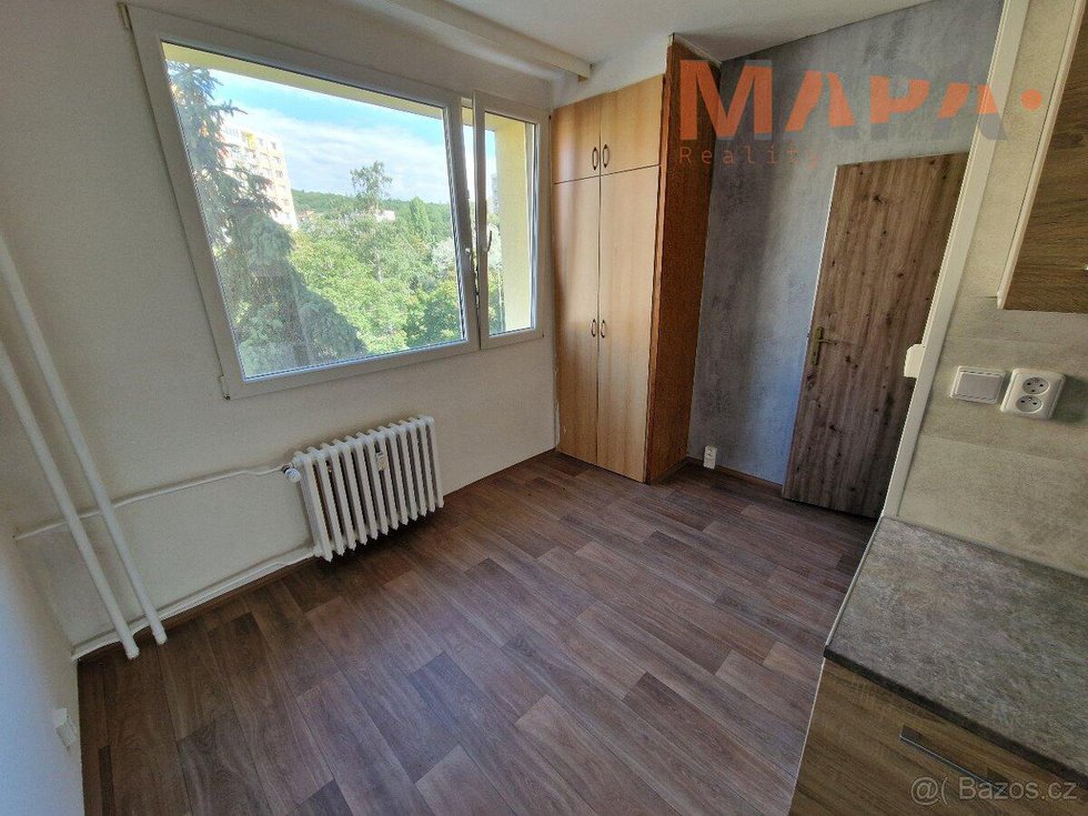 Pronájem bytu 2+1 62 m², Chomutov