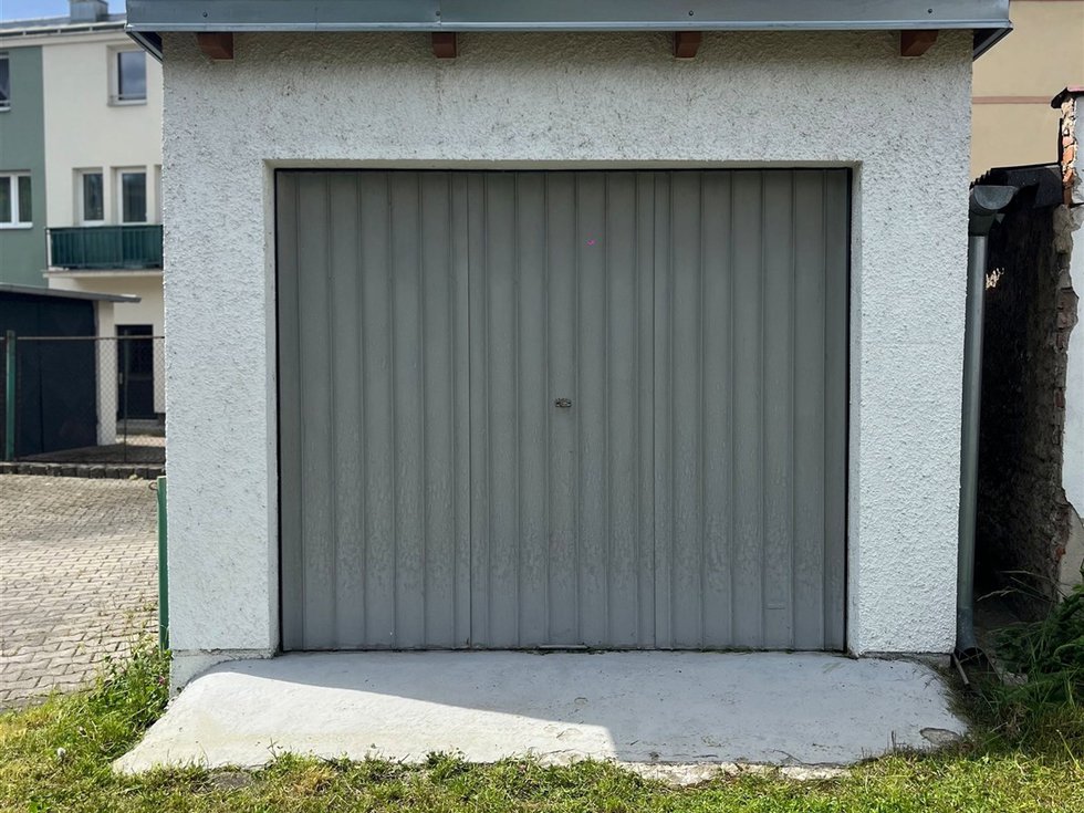 Pronájem garáže 20 m², Děčín