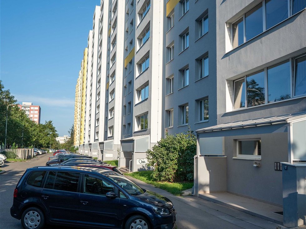 Prodej bytu 4+1 73 m², Praha