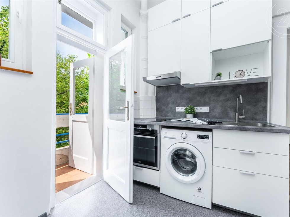 Pronájem bytu 2+kk 45 m², Praha