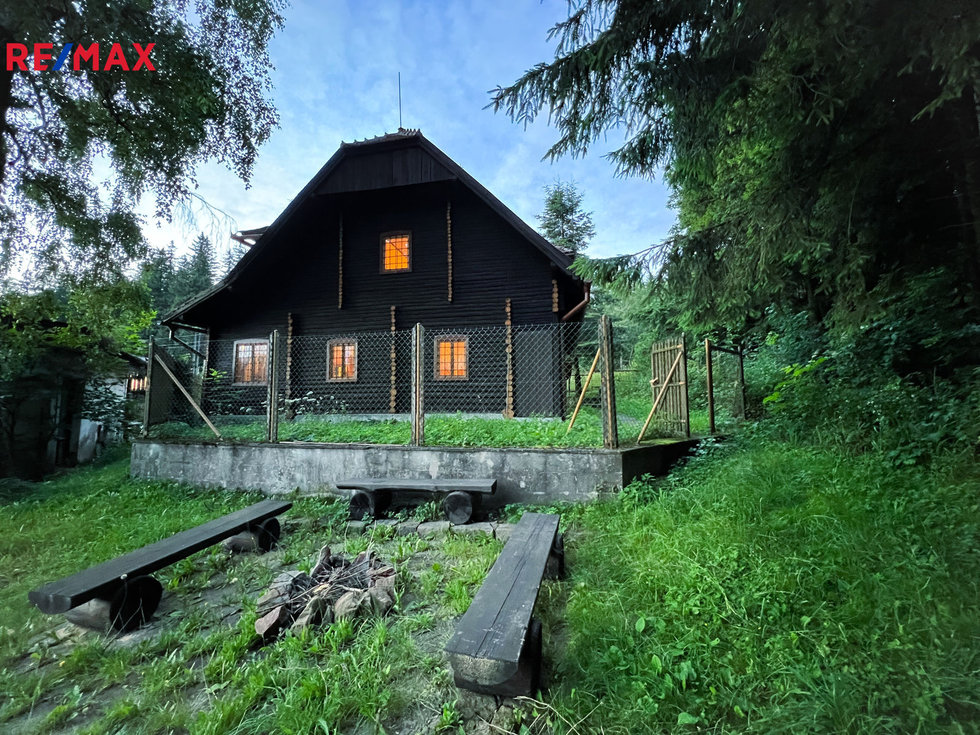 Prodej hotelu, penzionu 200 m², Bystřice pod Lopeníkem