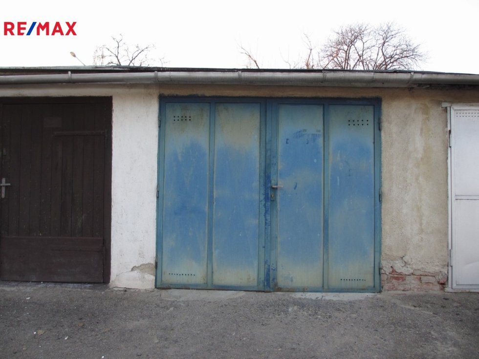 Pronájem garáže 15 m², Brno