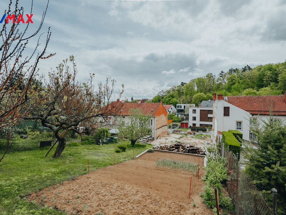 Prodej stavební parcely 1548 m², Brno