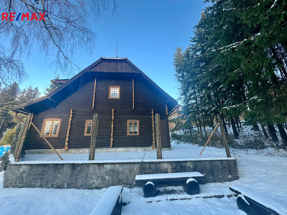 Prodej hotelu, penzionu 200 m², Bystřice pod Lopeníkem