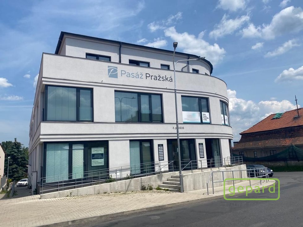 Pronájem bytu 2+kk 44 m², Mníšek pod Brdy
