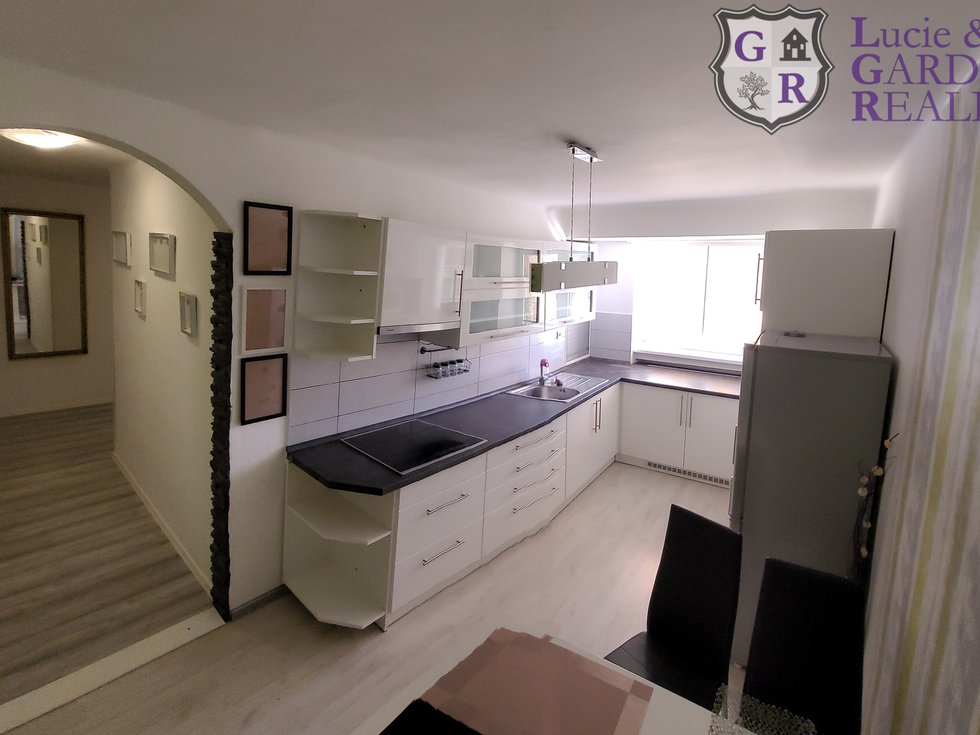 Pronájem bytu 2+1 70 m², Sezimovo Ústí