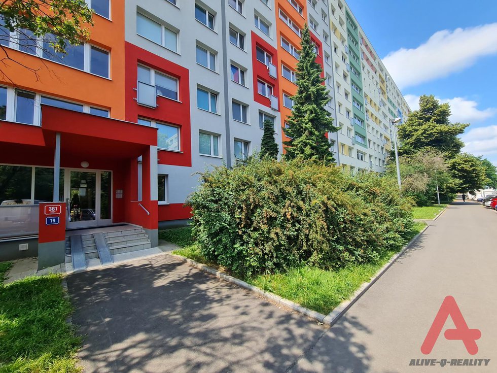 Pronájem bytu 1+1 50 m², Praha