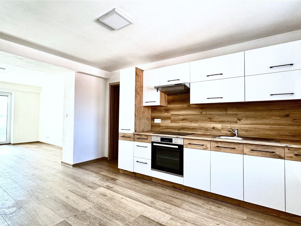 Pronájem bytu 2+1 55 m², Hodonín