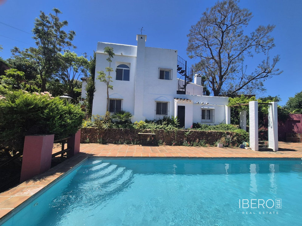 Prodej rodinného domu 312 m²