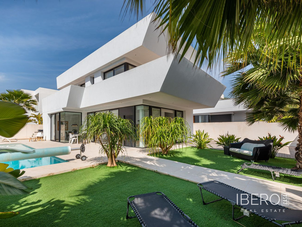Prodej rodinného domu 185 m²