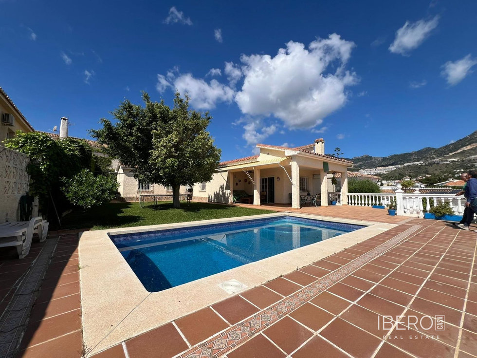 Prodej rodinného domu 277 m²