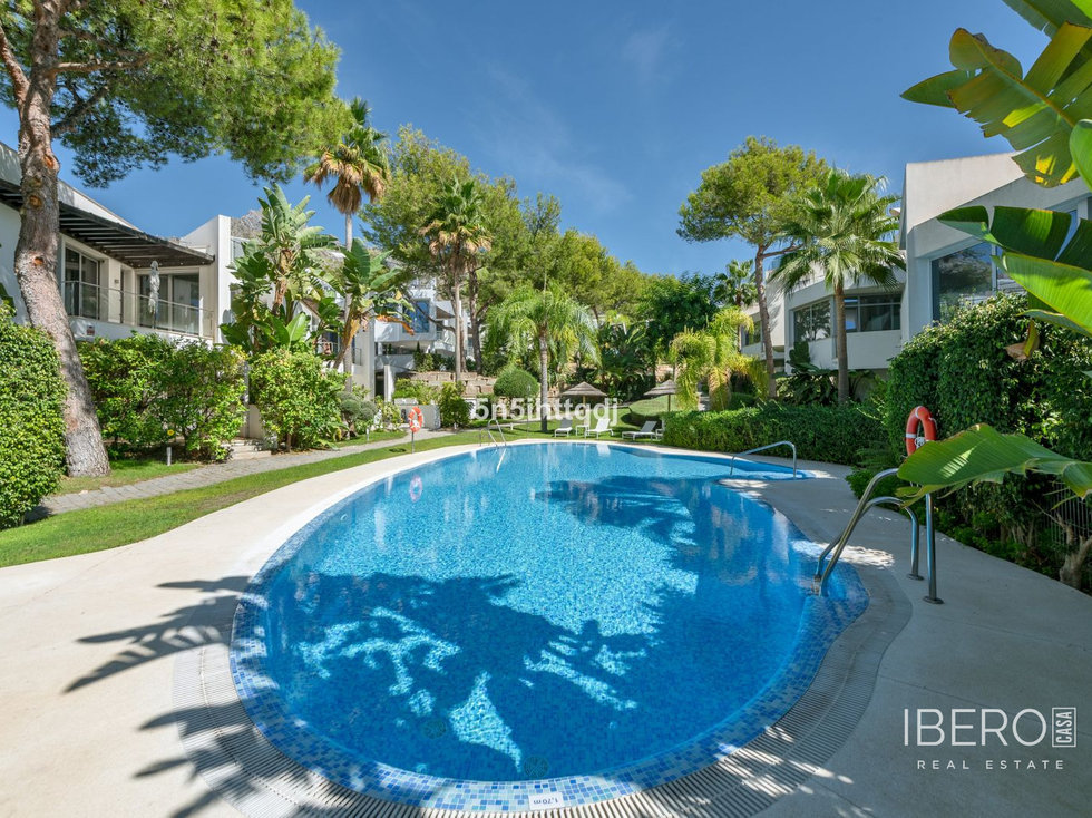 Prodej rodinného domu 844 m²