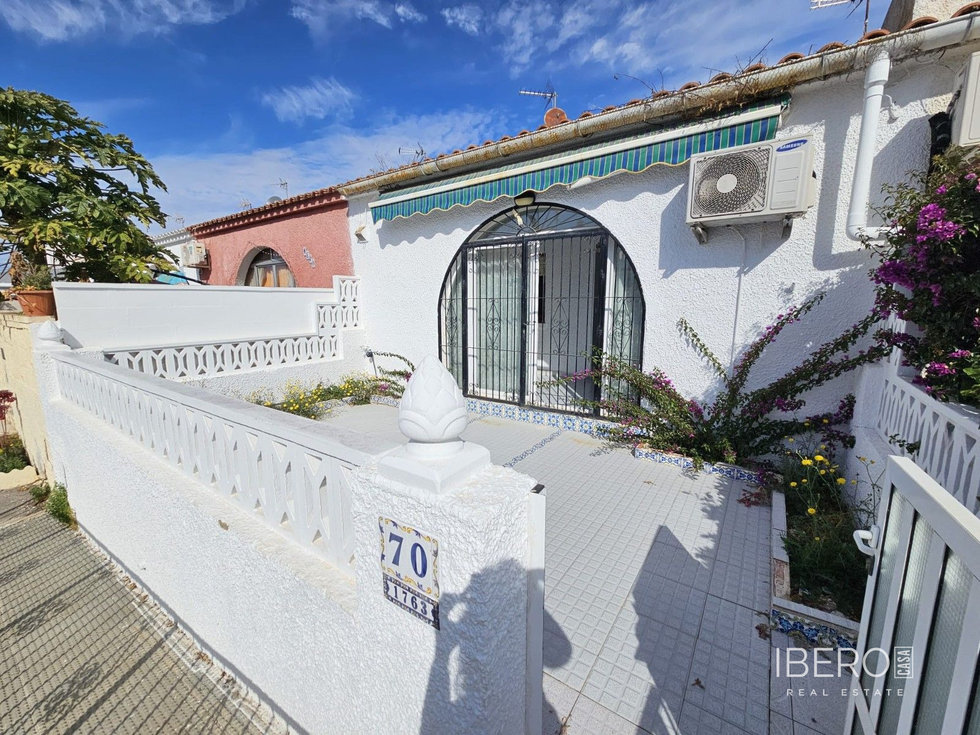 Prodej rodinného domu 52 m²