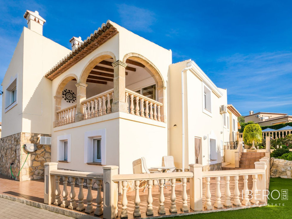 Prodej rodinného domu 299 m²