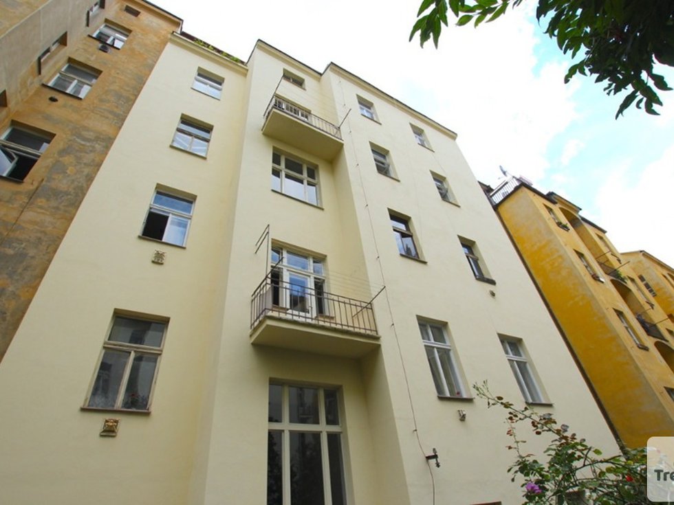 Pronájem bytu 1+1 38 m², Praha