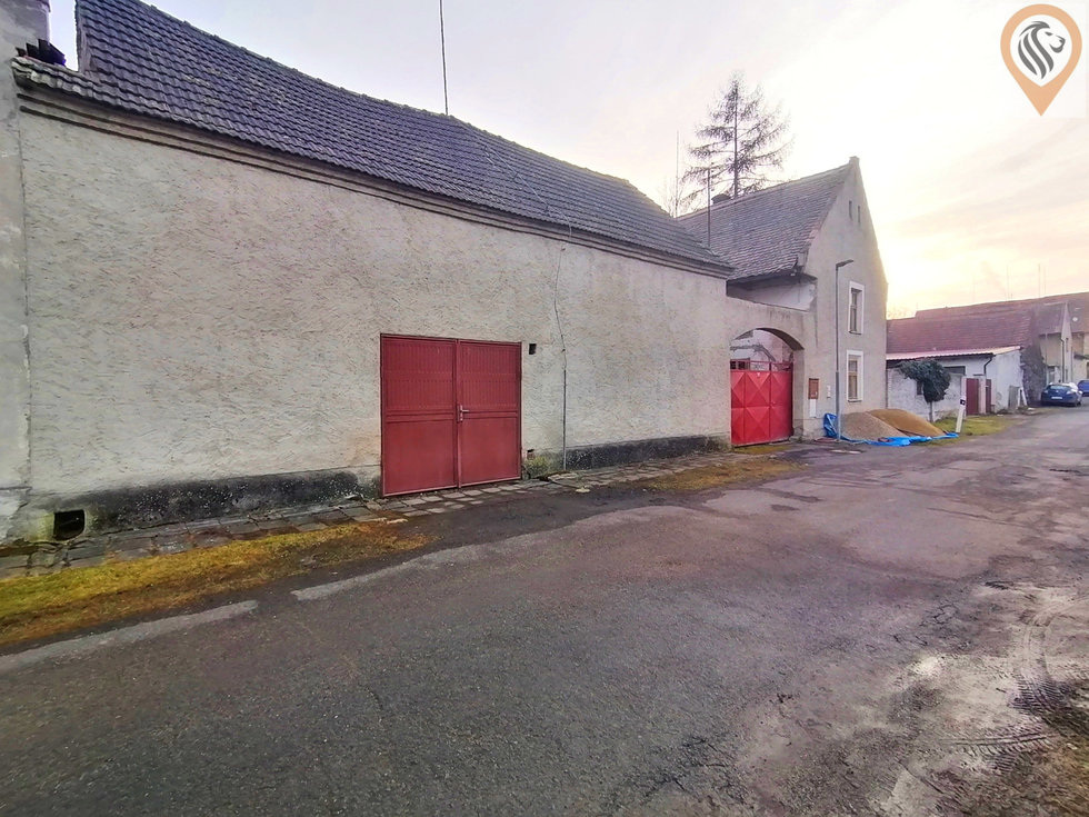 Prodej zemědělské usedlosti 300 m², Mšené-lázně