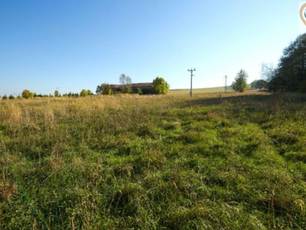 Prodej stavební parcely 12886 m², Verneřice