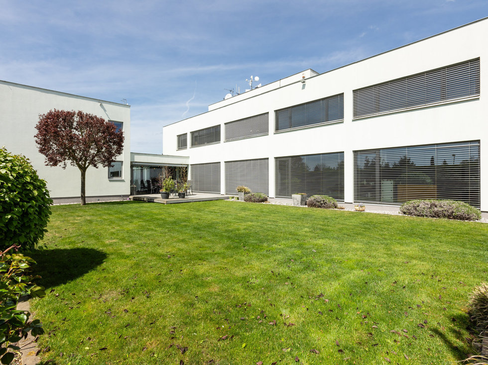 Prodej činžovního domu 435 m², Mrač