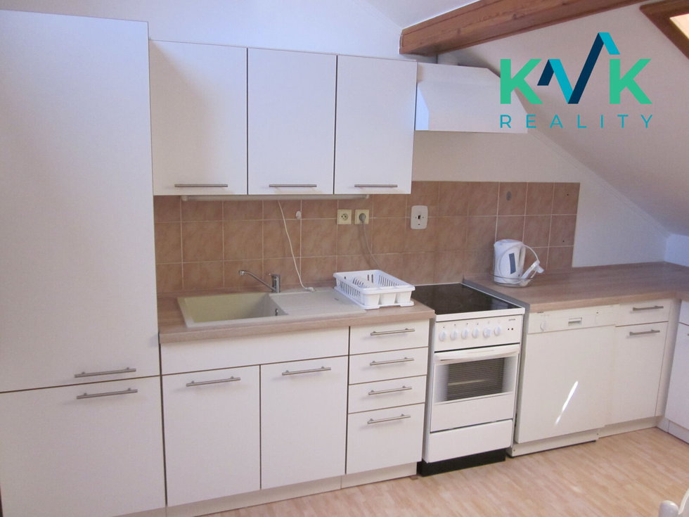 Pronájem bytu 3+1 90 m², Karlovy Vary