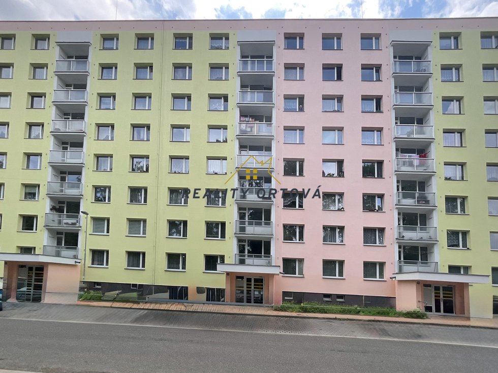 Dům