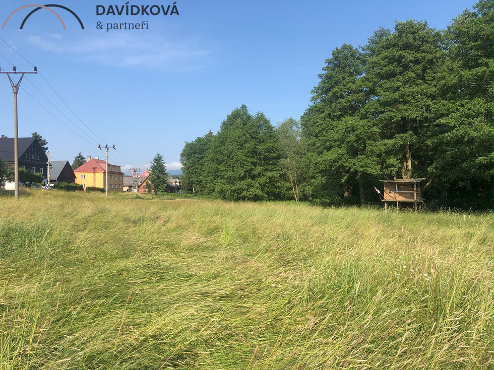 Prodej stavební parcely 1721 m², Hamr na Jezeře