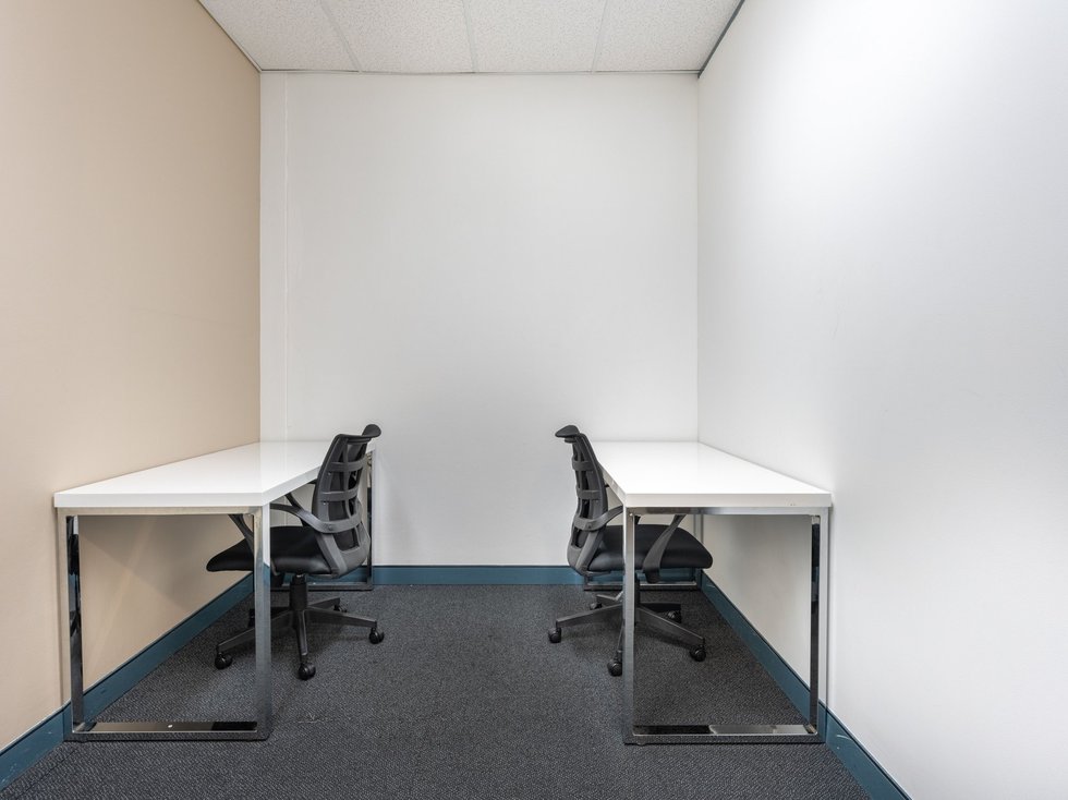 Generic Office_04