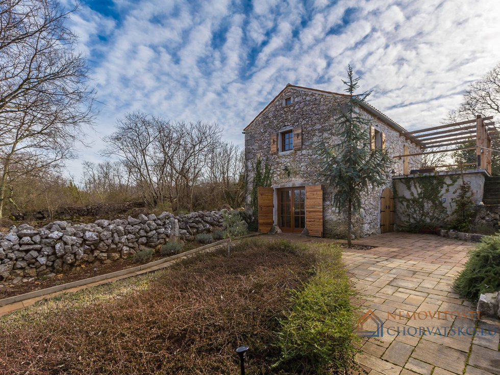 Prodej rodinného domu 141 m²